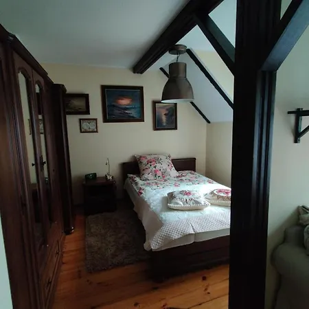 Holiday home Dom Julii *